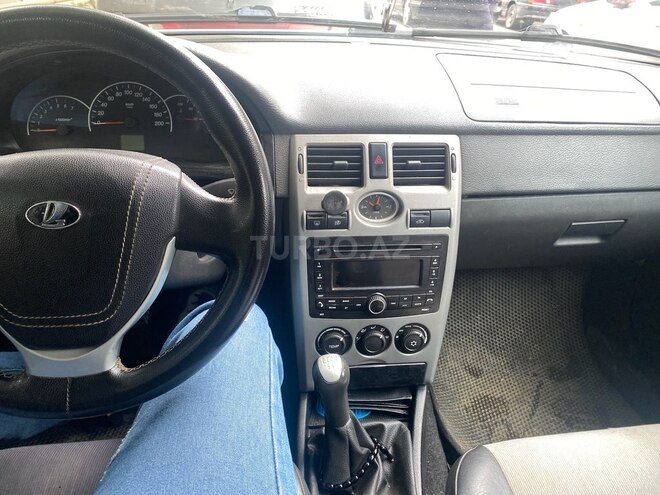 LADA (VAZ) Priora 2013, 208,000 km - 1.6 л - Astara