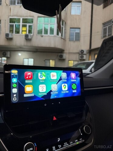 Toyota Corolla Cross 2025, 11,800 km - 2.0 л - Bakı
