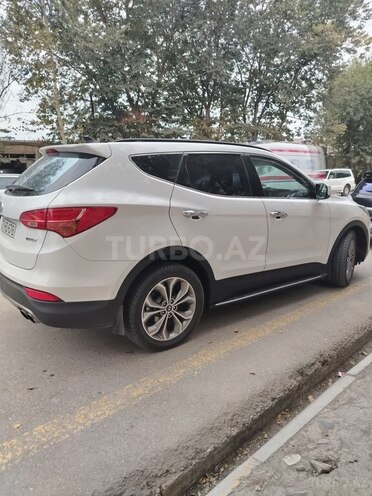 Hyundai Santa Fe 2013, 192,300 km - 2.0 l - Salyan