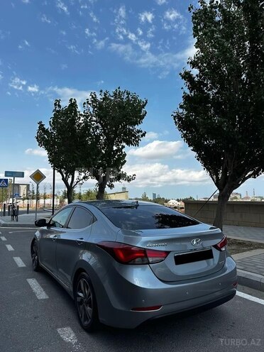 Hyundai Elantra 2015, 146,000 km - 1.8 l - Bakı
