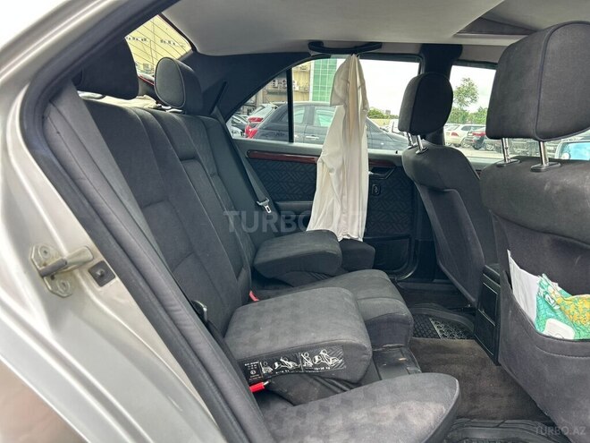 Mercedes C 220 1995, 281,000 km - 2.2 л - Bakı