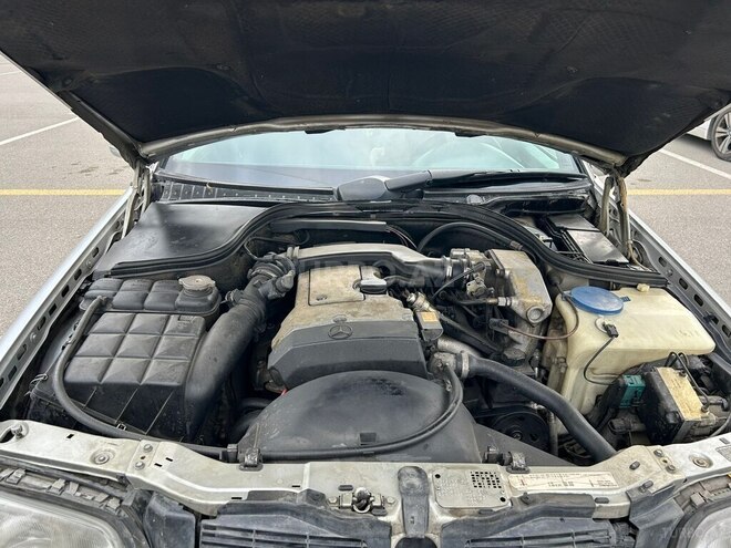 Mercedes C 220 1995, 281,000 km - 2.2 л - Bakı