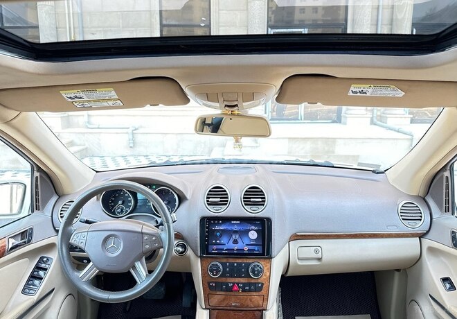 Mercedes GL 450 4MATIC 2007, 241,000 km - 4.7 l - Bakı
