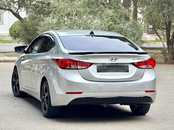 Hyundai Avante 2014, 228,000 km - 1.6 l - Bakı