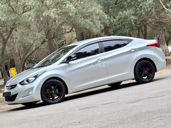 Hyundai Avante 2014, 228,000 km - 1.6 l - Bakı