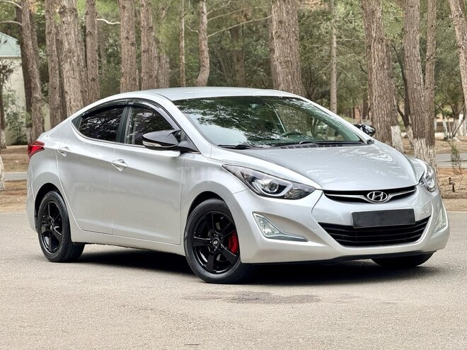 Hyundai Avante 2014, 228,000 km - 1.6 l - Bakı