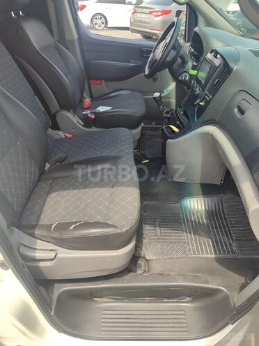 Hyundai H-1 2008, 338,000 km - 2.4 л - Bakı
