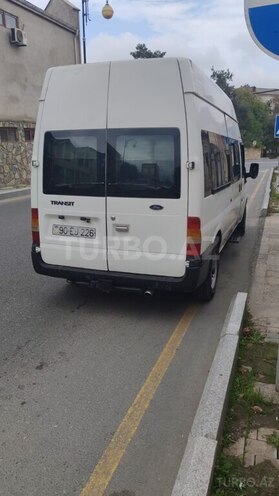 Ford Transit 2000, 699,000 km - 2.4 л - Quba