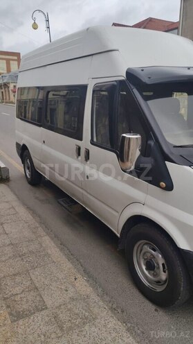 Ford Transit 2000, 699,000 km - 2.4 л - Quba