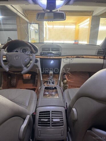Mercedes E 350 2005, 406,000 km - 3.5 l - Bakı