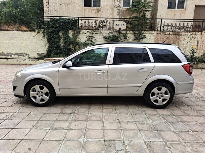 Opel Astra 2007, 243,000 km - 1.3 л - Bakı