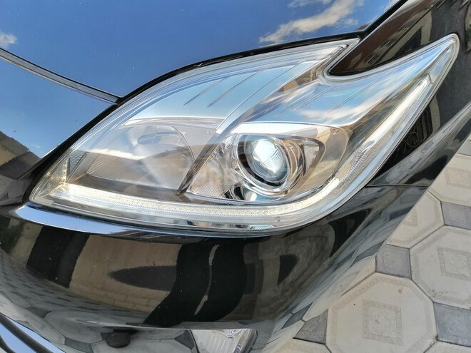 Toyota Prius 2015, 162,000 km - 1.8 л - Bakı
