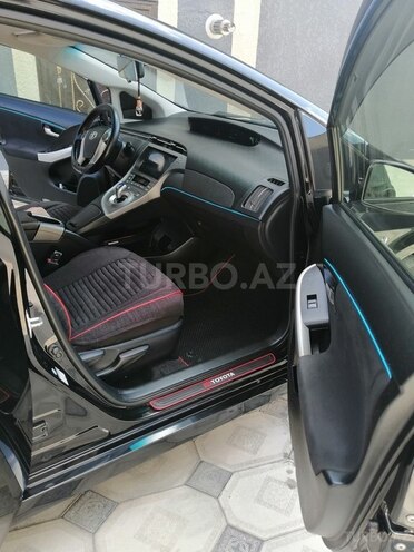Toyota Prius 2015, 162,000 km - 1.8 л - Bakı