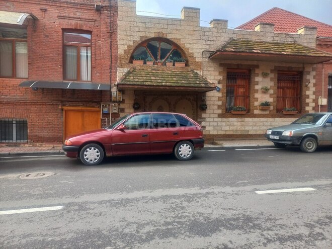 Opel Astra 1997, 415,000 km - 1.6 l - Gəncə