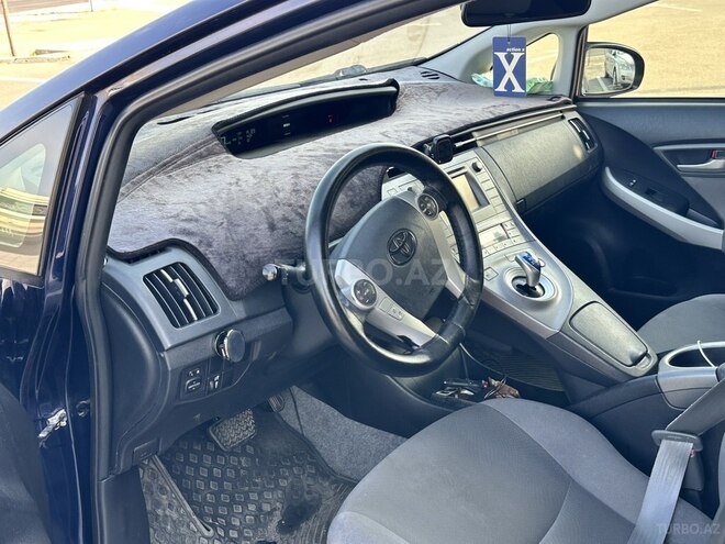 Toyota Prius 2013, 400,000 km - 1.8 l - Bakı