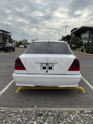 Mercedes C 230 1999, 210,551 km - 2.3 l - Bakı