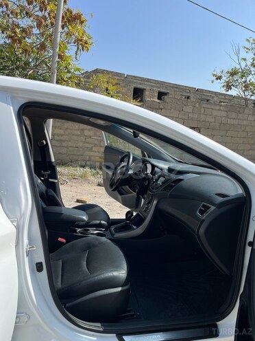 Hyundai Elantra 2014, 198,000 km - 1.8 л - Bakı