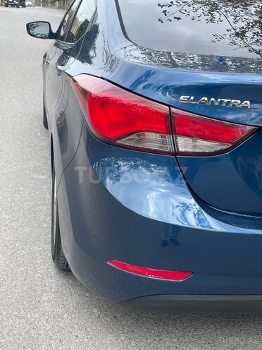 Hyundai Elantra 2015, 100,000 km - 1.8 l - Bakı