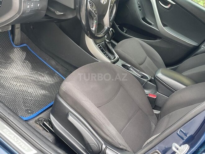Hyundai Elantra 2015, 100,000 km - 1.8 l - Bakı