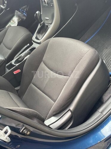 Hyundai Elantra 2015, 100,000 km - 1.8 l - Bakı