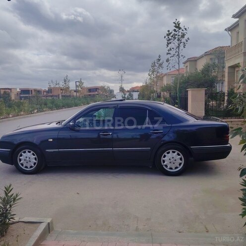 Mercedes E 230 1996, 415,200 km - 2.3 l - Bakı