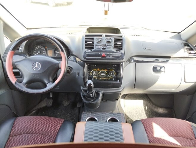 Mercedes  2009, 324,900 km - 2.1 л - Bakı