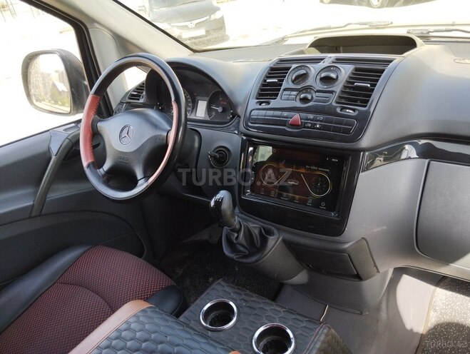Mercedes  2009, 324,900 km - 2.1 л - Bakı