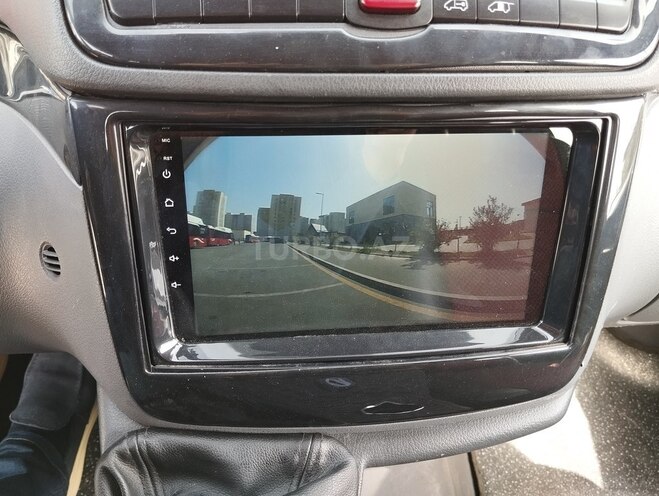 Mercedes  2009, 324,900 km - 2.1 л - Bakı
