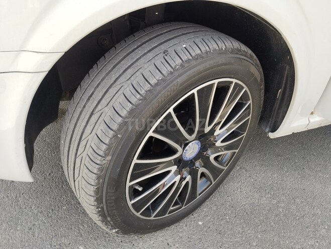 Mercedes  2009, 324,900 km - 2.1 л - Bakı