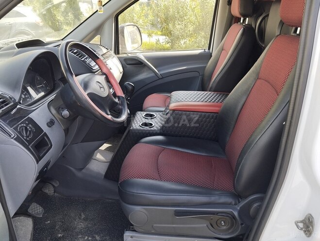 Mercedes  2009, 324,900 km - 2.1 л - Bakı