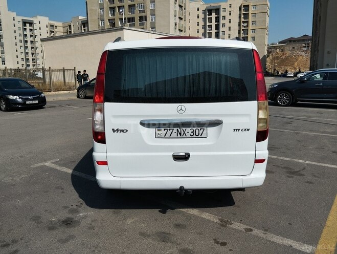 Mercedes  2009, 324,900 km - 2.1 л - Bakı