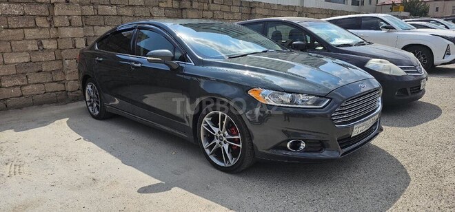 Ford Fusion (North America) 2015, 245,000 km - 2.0 л - Bakı