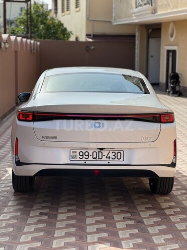 Changan Qiyuan A05 2025, 0 km - 1.5 л - Bakı