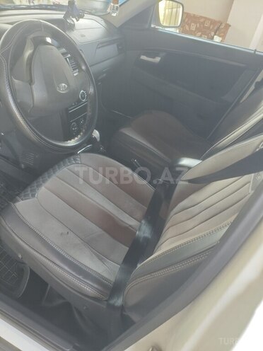 LADA (VAZ) Priora 2015, 203,425 km - 1.6 л - Xudat