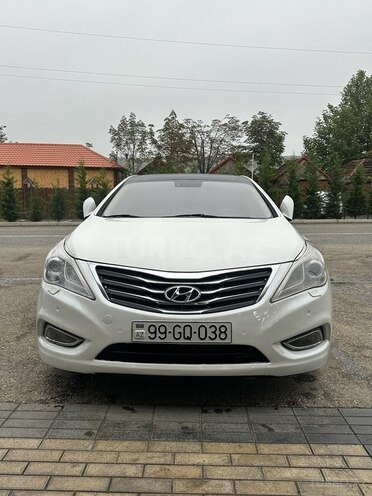 Hyundai Grandeur 2012, 230,000 km - 3.0 l - Qusar