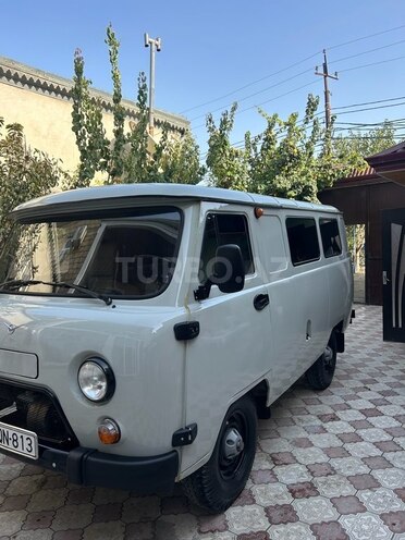 UAZ 2206-6