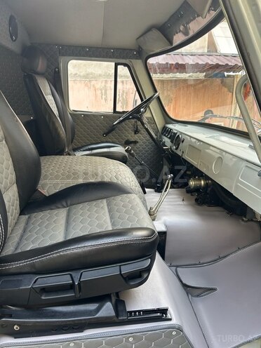 UAZ 2206-7