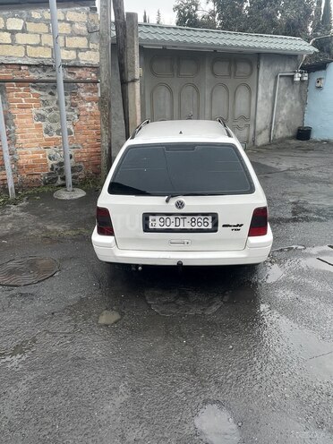 Volkswagen Golf 1999, 262,624 km - 1.9 l - Zaqatala