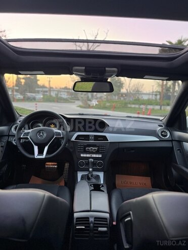 Mercedes C 250 2014, 241,000 km - 1.8 l - Bakı