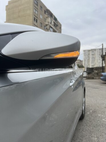 Hyundai Elantra 2015, 207,057 km - 1.8 л - Bakı