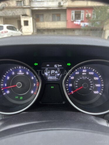 Hyundai Elantra 2015, 207,057 km - 1.8 л - Bakı