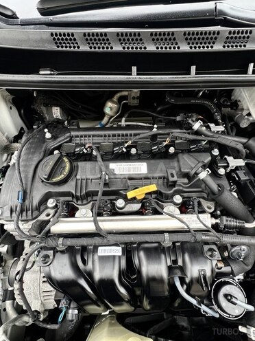 Hyundai Elantra 2015, 207,057 km - 1.8 л - Bakı