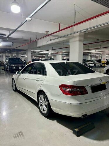 Mercedes E 250 2011, 227,000 km - 1.8 l - Bakı