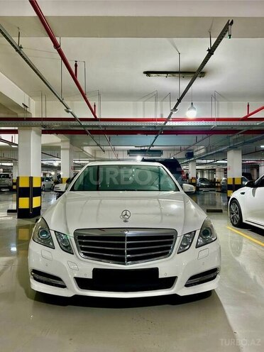 Mercedes E 250 2011, 227,000 km - 1.8 l - Bakı