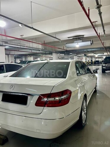 Mercedes E 250 2011, 227,000 km - 1.8 l - Bakı