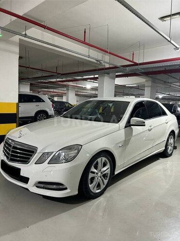 Mercedes E 250 2011, 227,000 km - 1.8 l - Bakı