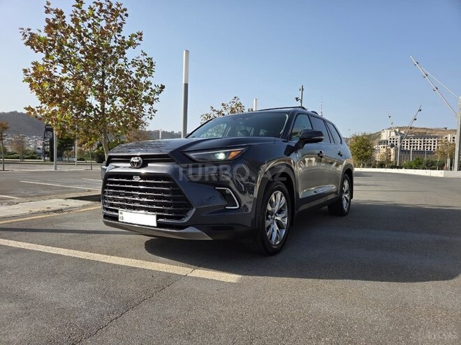 Toyota  2024, 11,605 km - 2.5 l - Bakı