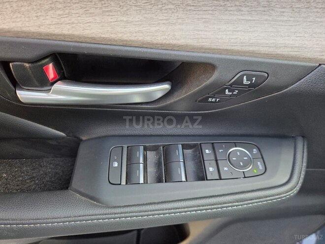 Toyota  2024, 11,605 km - 2.5 l - Bakı