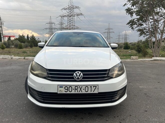 Volkswagen Polo 2018, 215,000 km - 1.6 l - Bakı