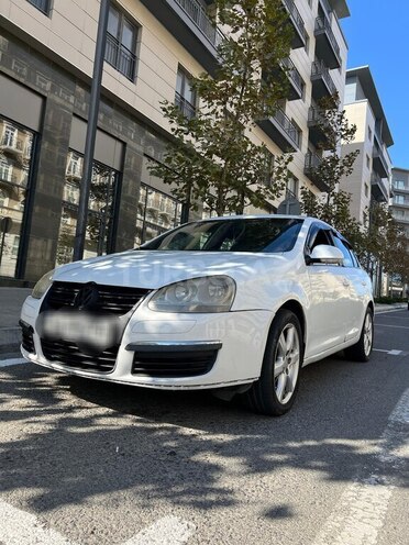 Volkswagen Jetta 2009, 291,636 km - 1.6 l - Bakı